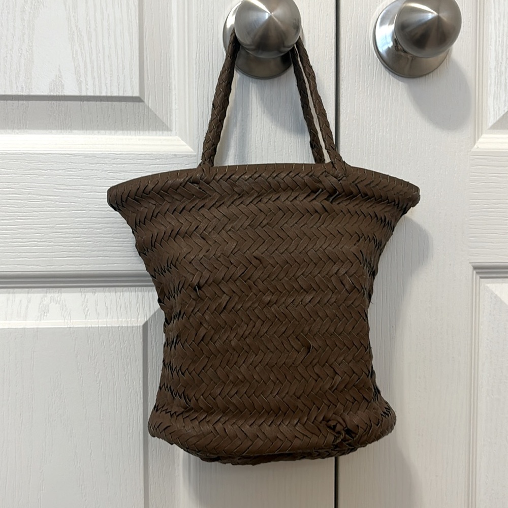 UO| WOVEN LEATHER MINI TOTE
